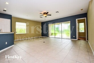 2394 Bainmar Dr in Lehigh Acres, FL - Building Photo - Building Photo