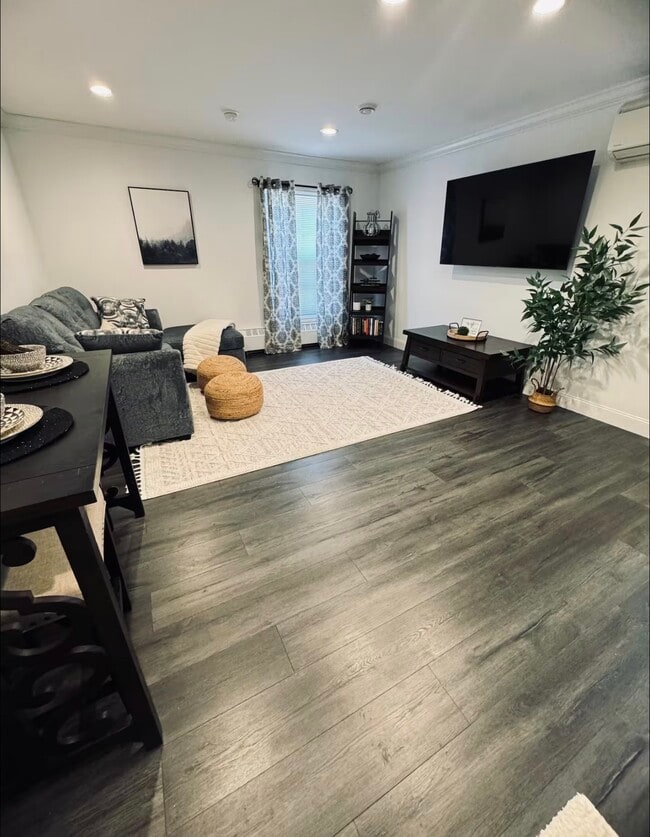 10 Palmer St, Unit Suite 1