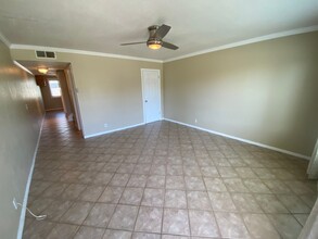 4718 Arena Cir in Huntington Beach, CA - Building Photo - Building Photo