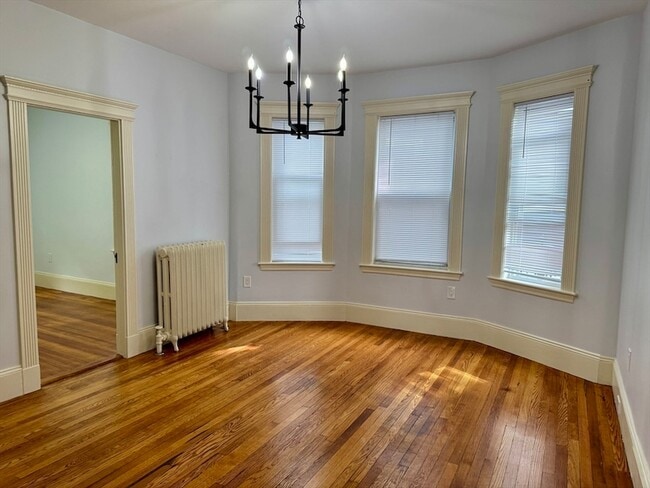 38 Hawthorn Ave, Unit 1 in Winthrop, MA - Building Photo - Building Photo