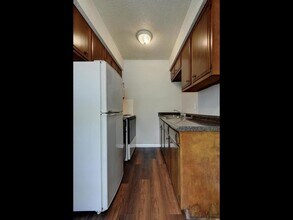 4712 Depew Ave-Unit -103 in Austin, TX - Building Photo - Building Photo