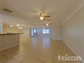 1337 Hamlin Dr in Clearwater, FL - Building Photo - Building Photo