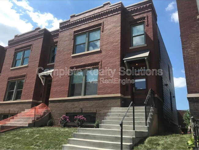 property at 4329 Swan Ave