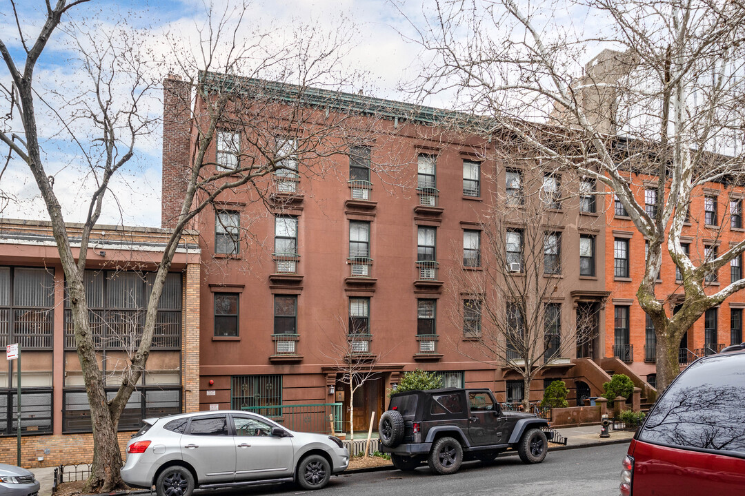 115 Fort Greene Pl in Brooklyn, NY - Building Photo