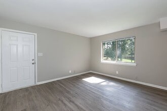 203 Johnson St in Garner, NC - Building Photo - Building Photo