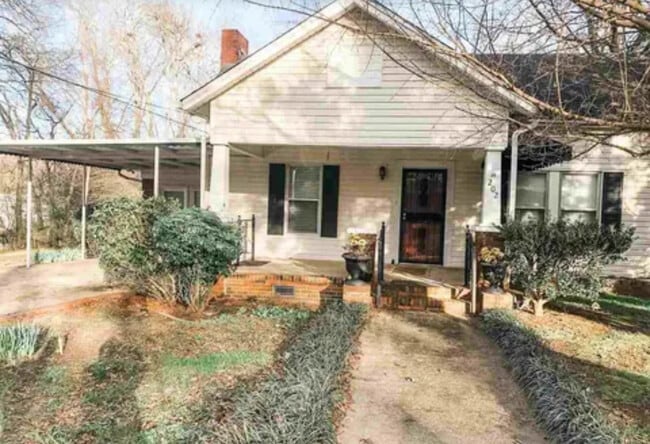 property at 202 Church Ave SE