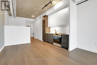 10 James St in Ottawa, ON - Building Photo - Building Photo