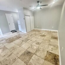 12455 SW 28th St in Miami, FL - Building Photo - Building Photo