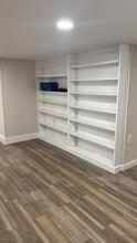 186 Center St in New Milford, NJ - Building Photo - Building Photo