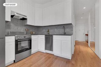 362 W 127th St in New York, NY - Foto de edificio - Building Photo