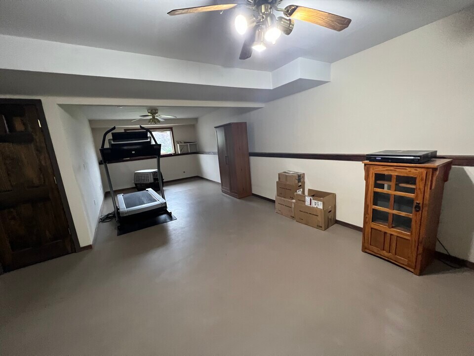 1226 Bellflower Ln NE in Owatonna, MN - Building Photo