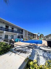 708 Victoria Dr in Cape Coral, FL - Building Photo - Building Photo