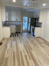 880 N Ashe St in Southern Pines, NC - Foto de edificio - Building Photo