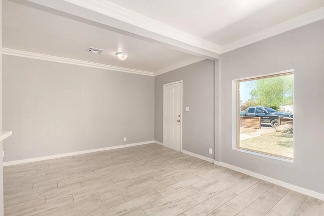 2501 E Culver St in Phoenix, AZ - Building Photo - Building Photo