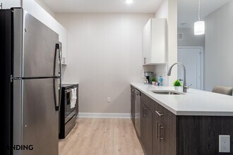 100 Lexington St, Unit 6307 in Windsor, CT - Foto de edificio - Building Photo