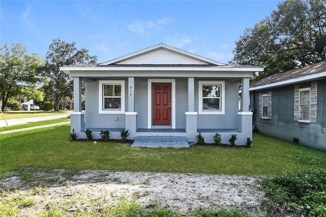 property at 917 E Laura St