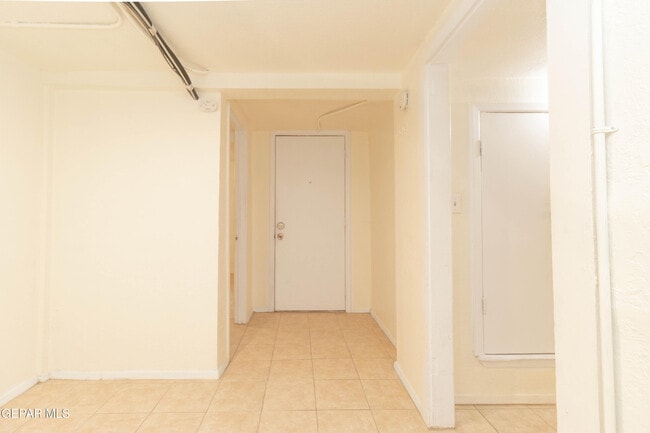 1309 E Rio Grande Ave in El Paso, TX - Foto de edificio - Building Photo