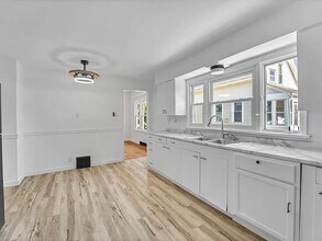 1227 Bluff Ave, Unit 1227 Bluff Avenue in Sheboygan, WI - Building Photo - Building Photo