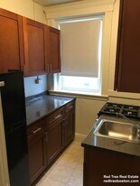 1185 Boylston St, Unit 42 in Boston, MA - Building Photo