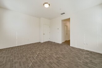3057 Bernini Pl in Roseville, CA - Building Photo - Building Photo