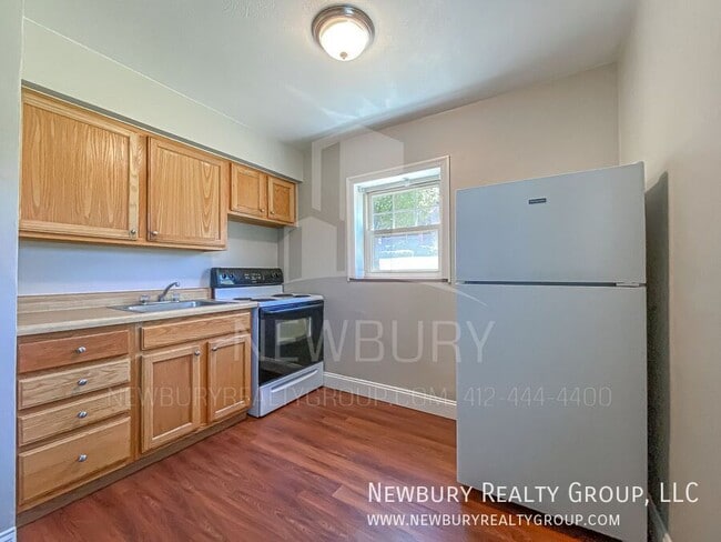 property at 106 W Steuben St