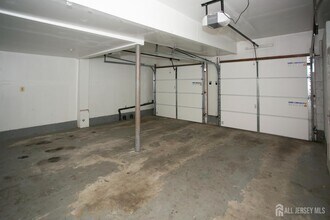 410 Johnstone St in Perth Amboy, NJ - Building Photo - Building Photo