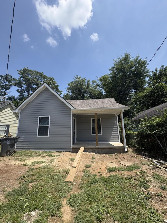 property at 811 Whitney Ave