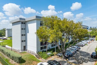 Archbishop Carroll Manor in Miami, FL - Building Photo - Building Photo