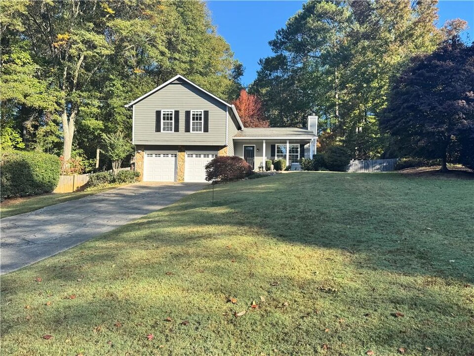 3937 Stanton Trail in Marietta, GA - Building Photo