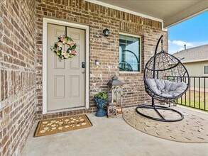 8201 Daisy Cutter Crossing in Georgetown, TX - Building Photo - Building Photo