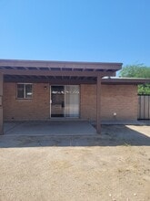 2436 W Sumaya Way in Tucson, AZ - Building Photo - Building Photo