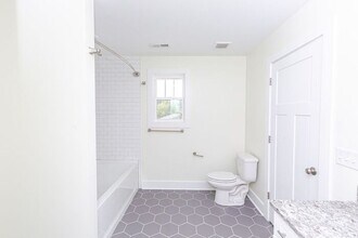 2309 Dalebrook Ct in Nashville, TN - Building Photo - Building Photo