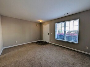 15 Red Ln in Raleigh, NC - Building Photo - Building Photo