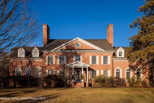 147 Rock City Rd in Chatham, NY - Building Photo