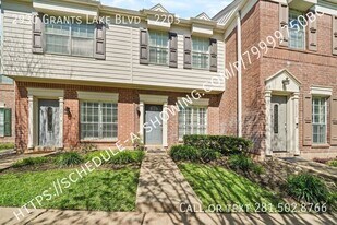2930 Grants Lake Blvd in Sugar Land, TX - Building Photo