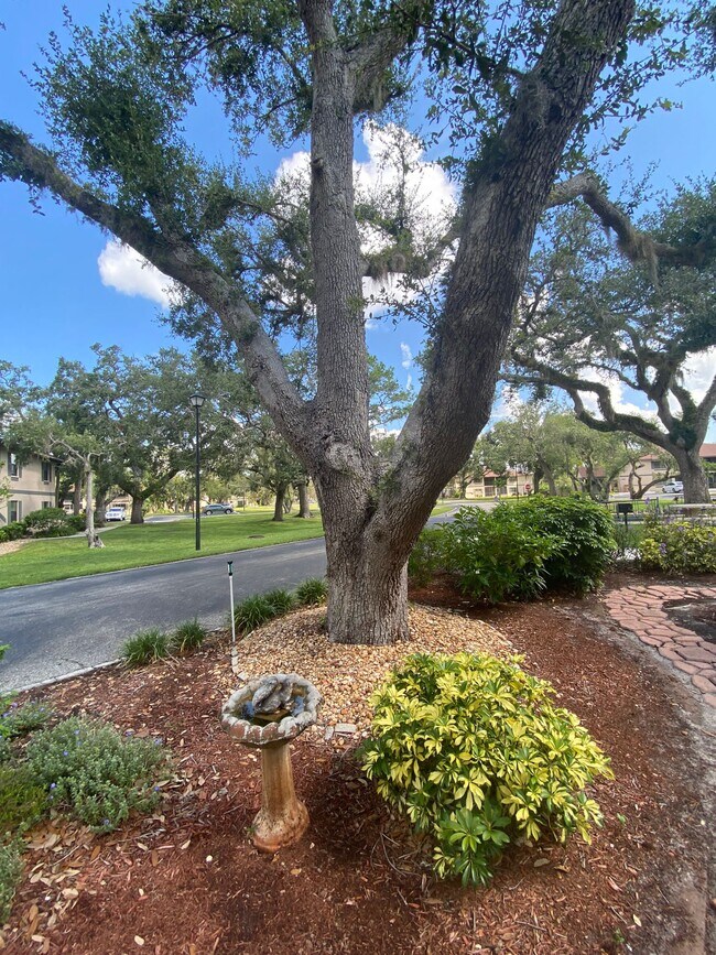 19505 Quesada Ave, Unit GG207 in Port Charlotte, FL - Building Photo - Building Photo