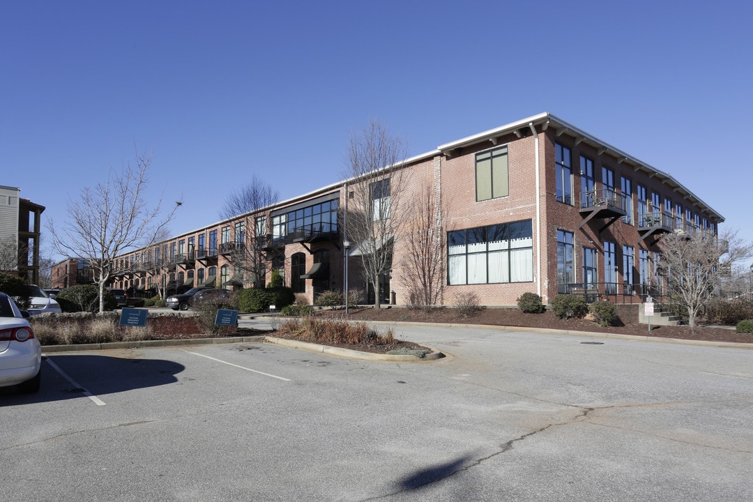 Bldg 1 in Simpsonville, SC - Building Photo