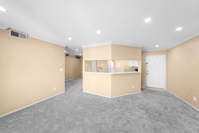 10655 Lemon Ave, Unit 1710 in Rancho Cucamonga, CA - Foto de edificio - Building Photo