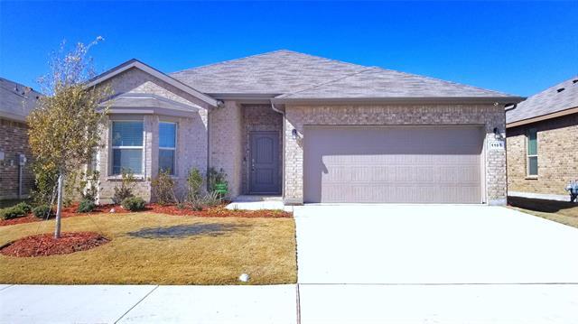 1105 Twin Brooks Ln in Fort Worth, TX - Building Photo