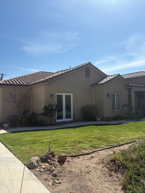 property at 250 Mt Rushmore Dr