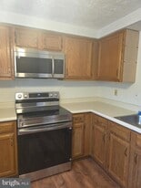 9638 Glendower Ct in Laurel, MD - Building Photo