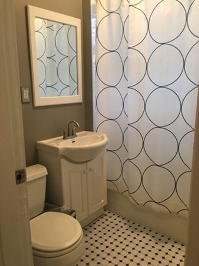 25 Westbourne Terrace in Brookline, MA - Building Photo - Building Photo
