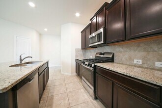 14002 Madrigal Ln in Pflugerville, TX - Building Photo - Building Photo