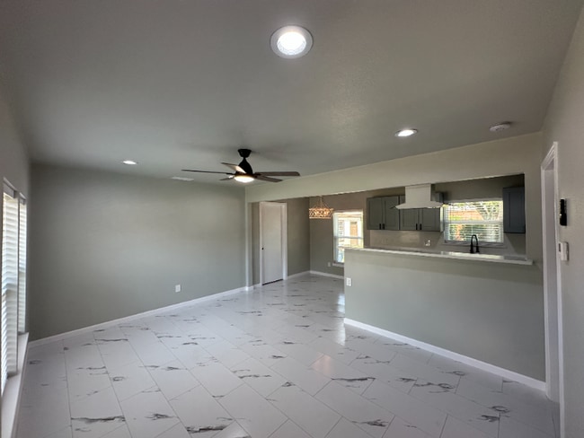 2504 Avon Dr in Garland, TX - Building Photo - Building Photo