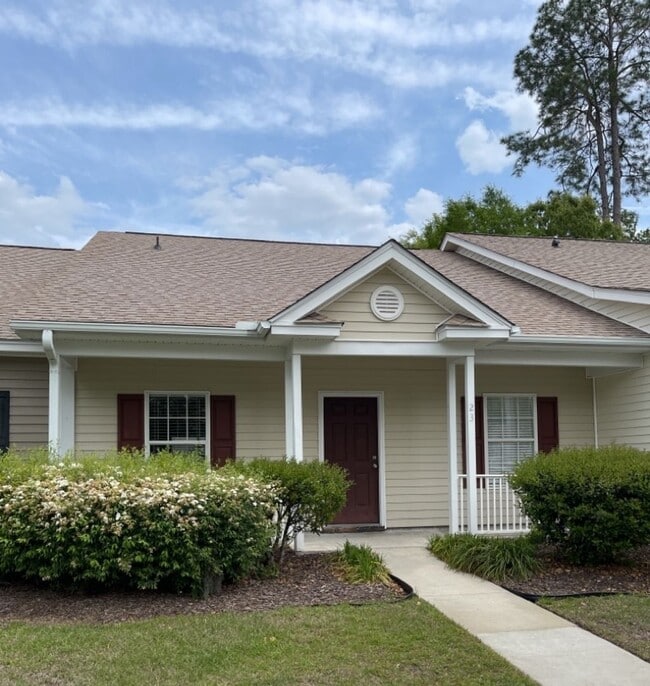 property at 23 Stonelake Cir