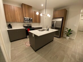 3412 Duke Ave in McAllen, TX - Building Photo - Building Photo