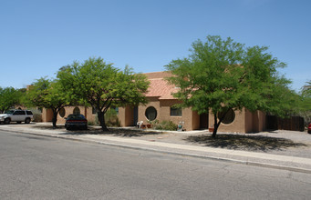 1791-1799 E Copper St in Tucson, AZ - Foto de edificio - Building Photo