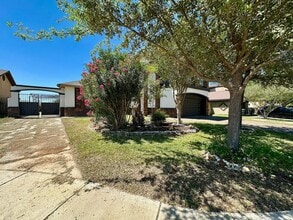 617 Cowbird Cove Court in Laredo, TX - Building Photo - Building Photo