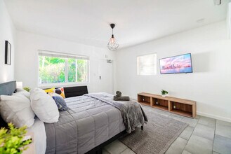 515 NE 82nd St in Miami, FL - Building Photo - Building Photo