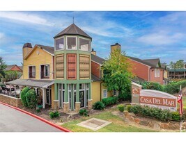 2431 Cypress Creek Pkwy in Houston, TX - Building Photo